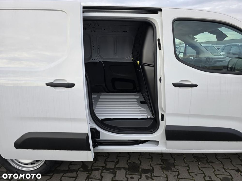 Opel Combo Van - 22
