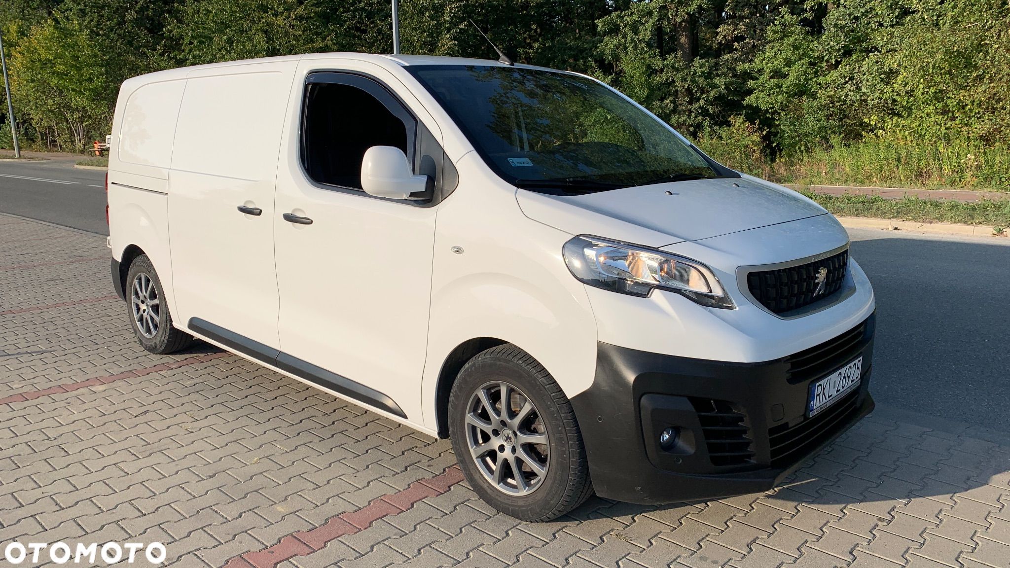 Peugeot Peugeot Expert III 2.0 BlueHDi 150 KM 2017, CarPlay, Felgi Aluminiowe - 1