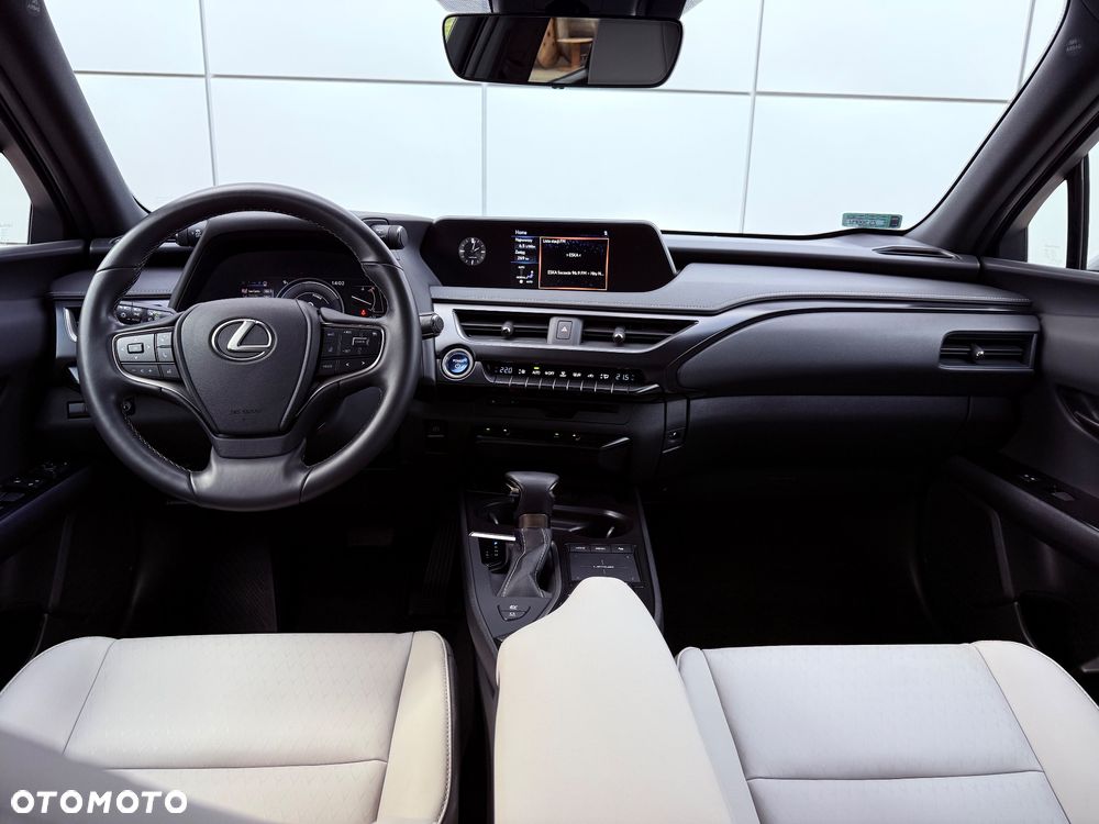 Lexus UX 250h Prestige 2WD - 15