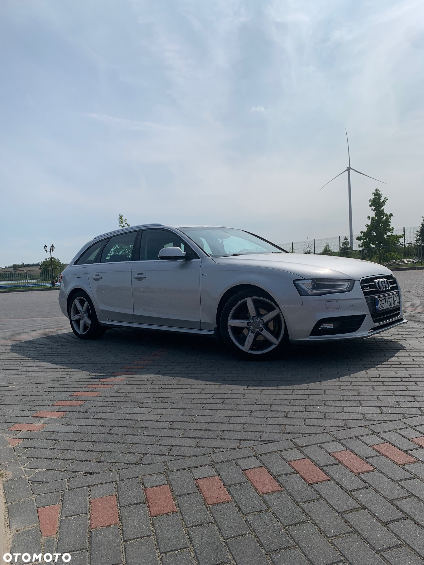 Audi A4 Avant 2.0 TDI - 8
