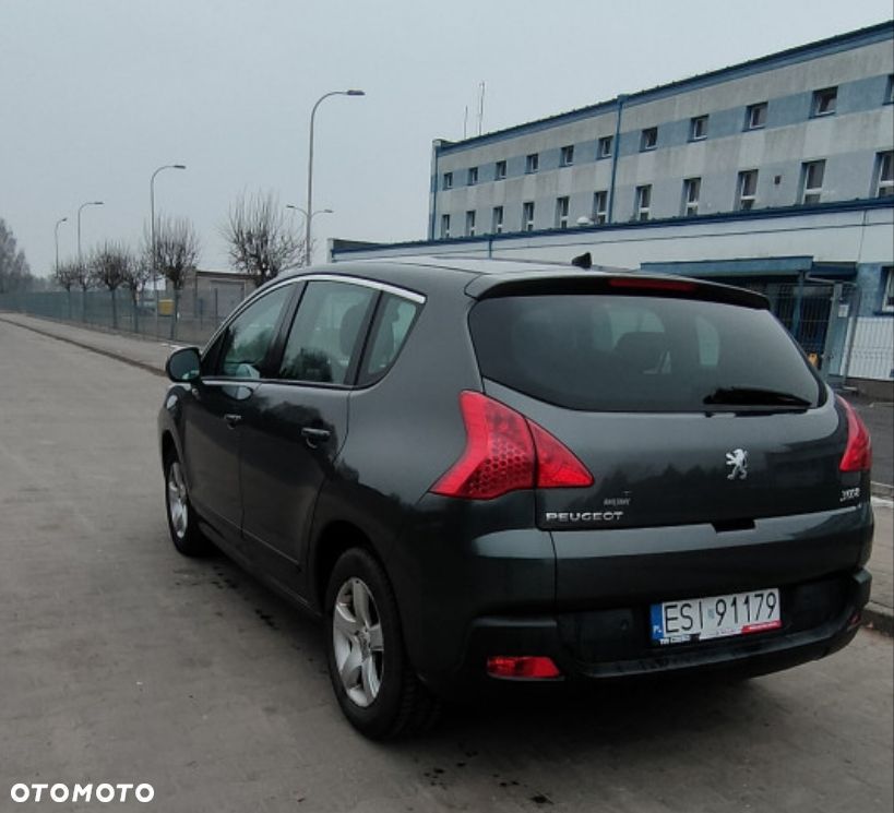 Peugeot 3008 1.6 HDi Premium - 4
