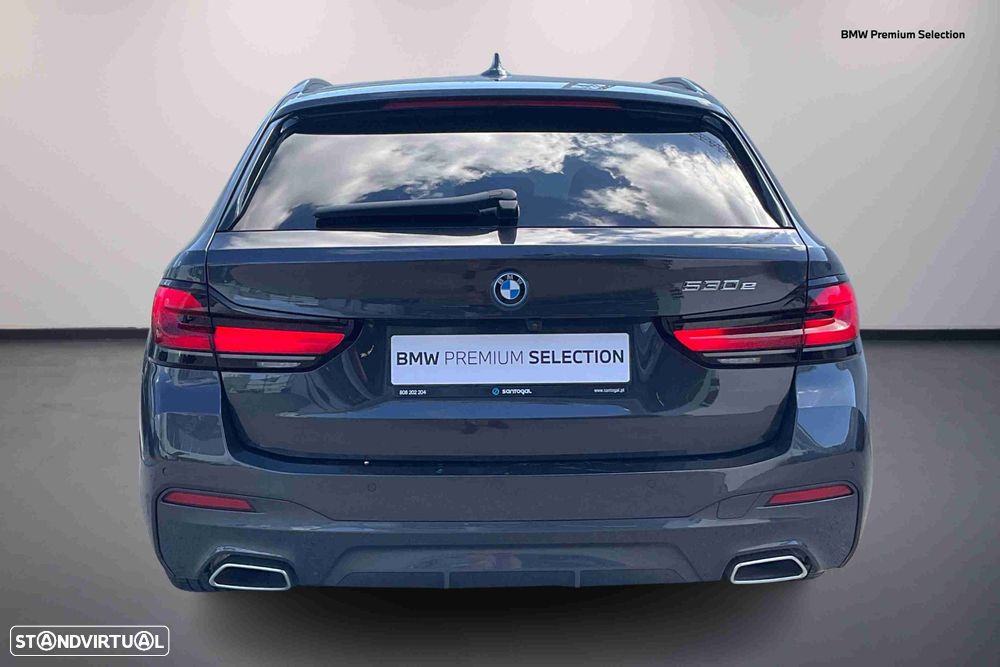 BMW 530 e - 4