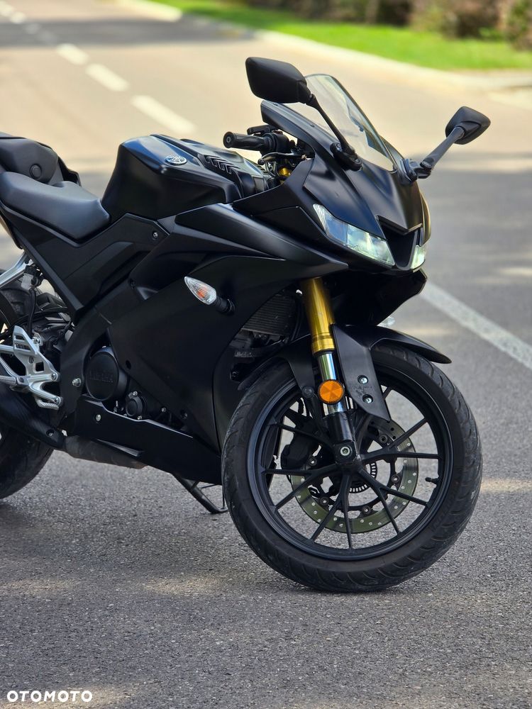 Yamaha YZF - 2