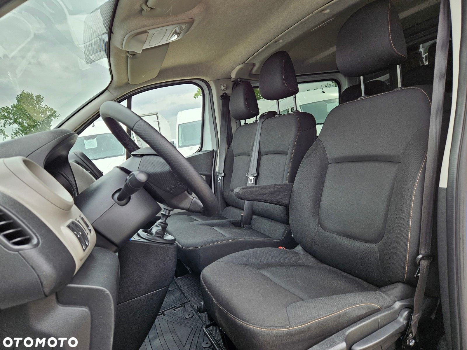 Renault Trafic Long *59900zł NETTO* Brygadówka 6 osób 1,6dCi/120KM - 16