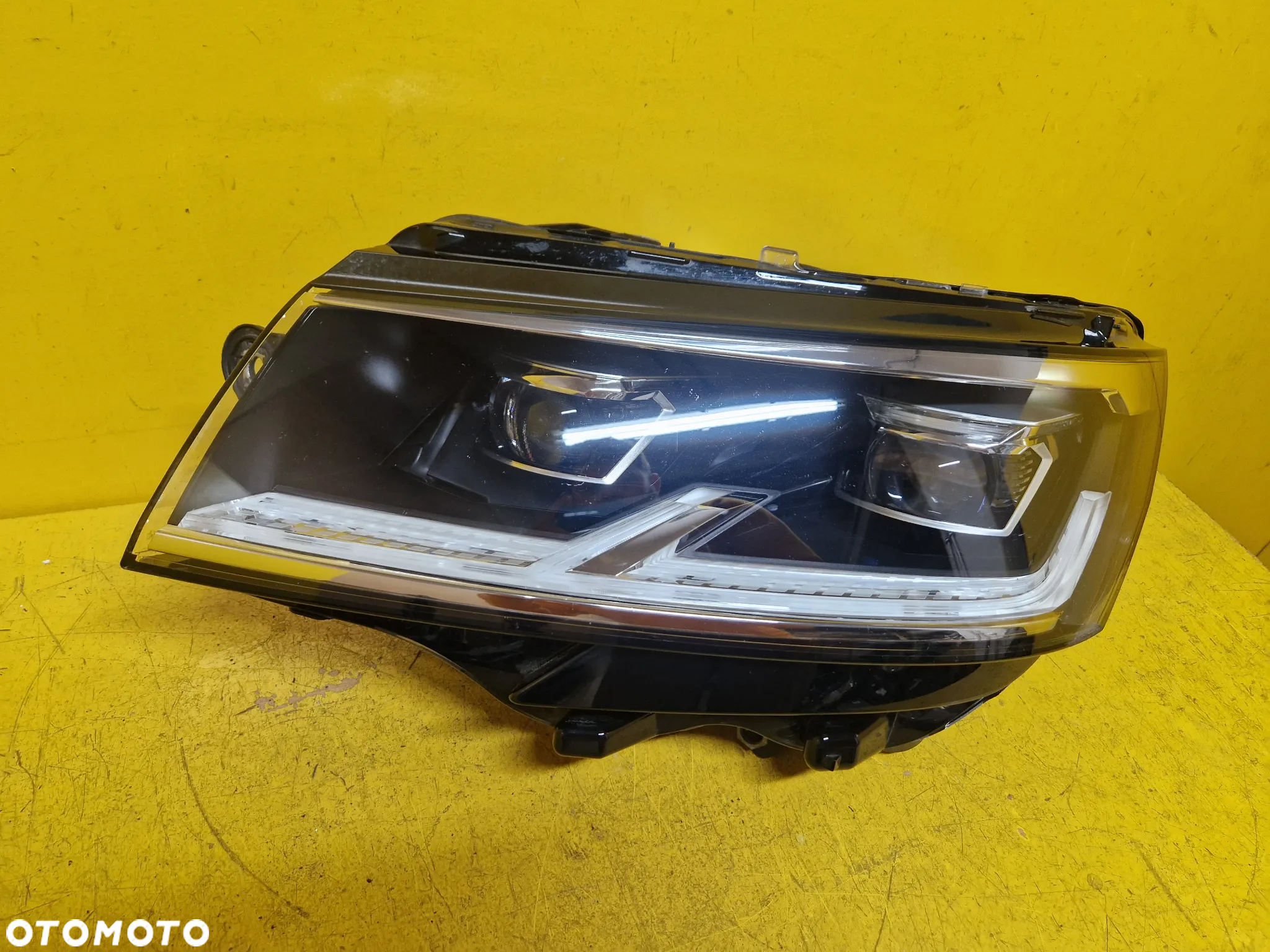 VW T6.1 MULTIVAN LAMPA LEWA PRZOD FULL LED 7L1941035D - 3
