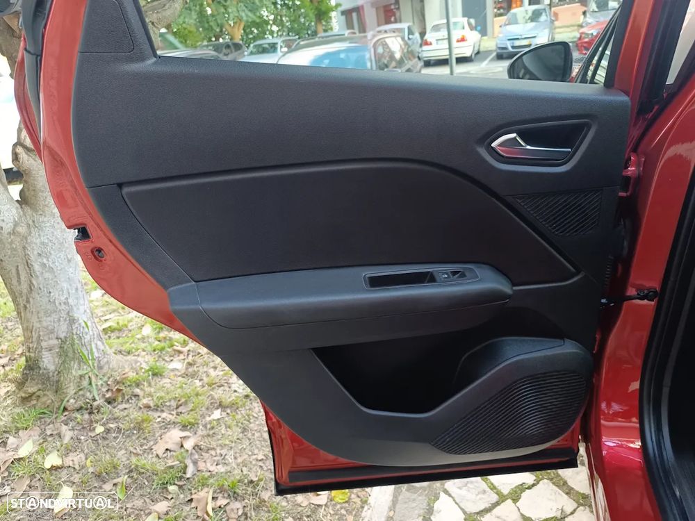 Renault Captur TCe 100 INTENS - 18