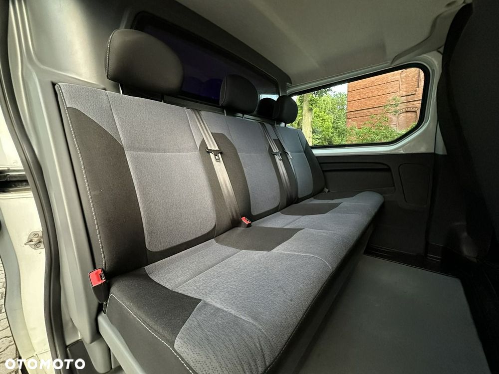 Opel Vivaro - 9