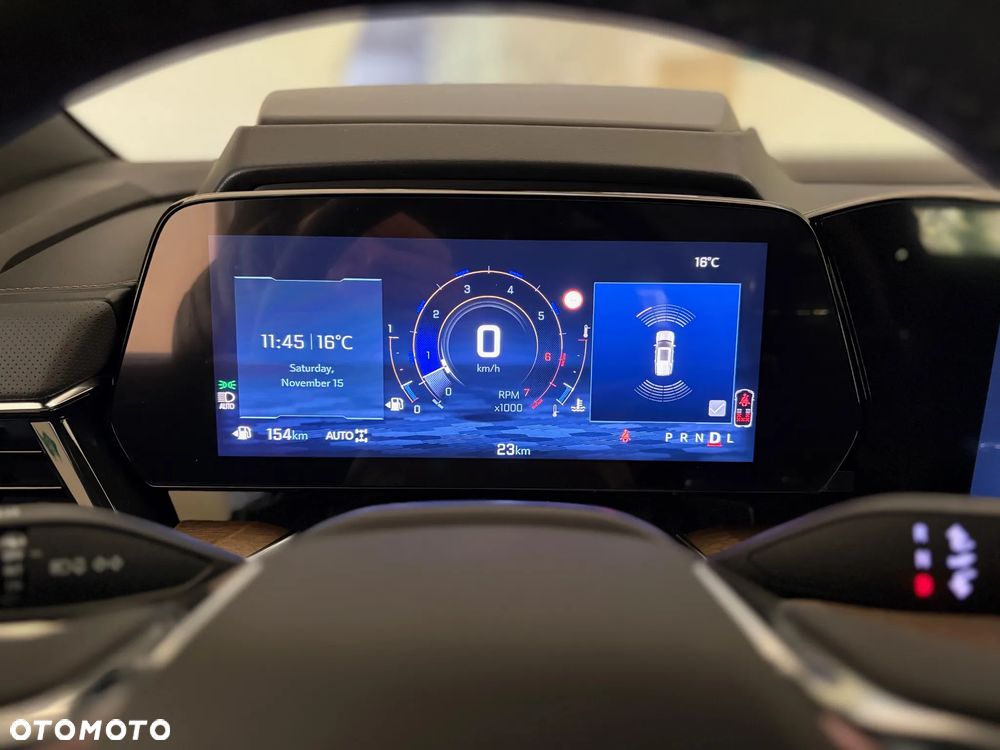 Chevrolet Suburban - 22