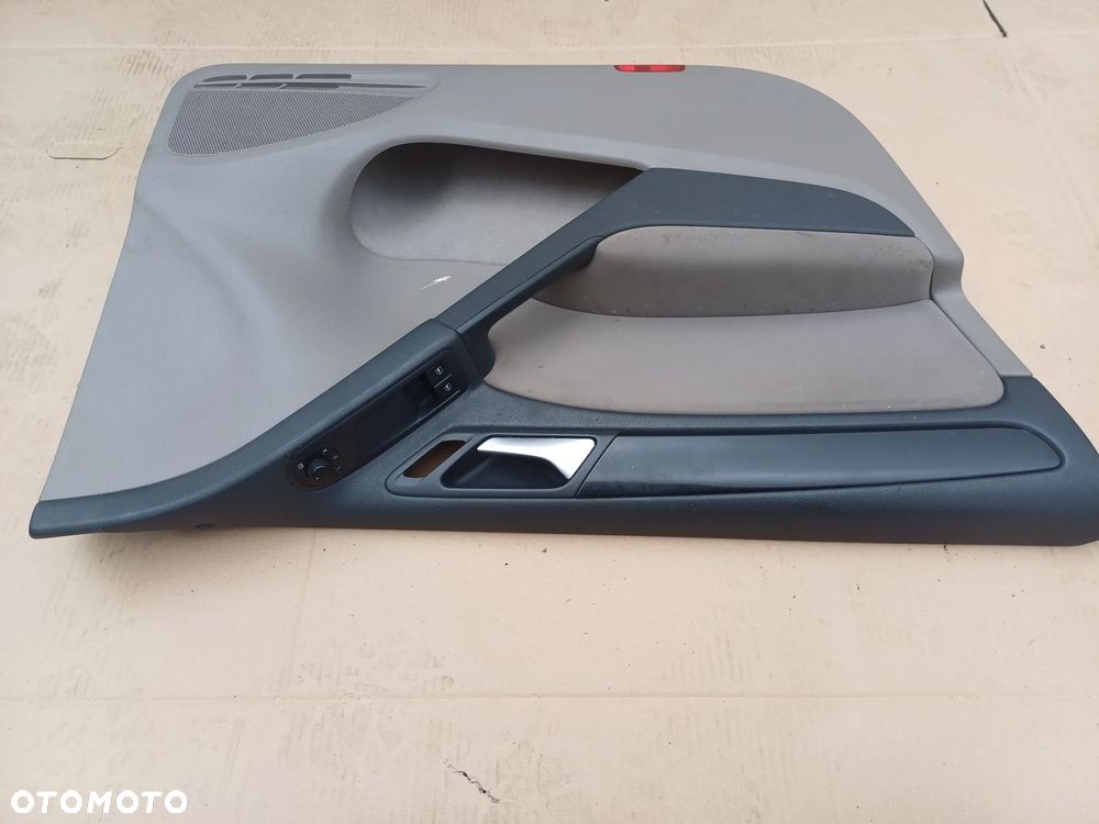 Golf VI Boczki drzwi przod tył 5D europa 5k - 7