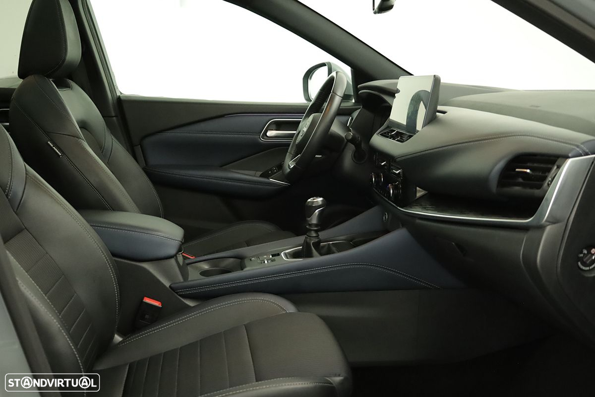 Nissan Qashqai 1.3 DIG-T Tekna SKY - 21