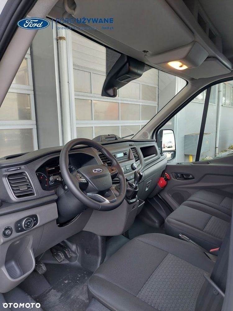 Ford Transit - 13