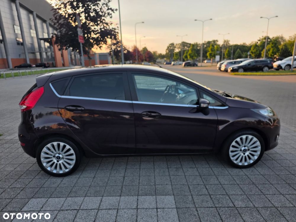 Ford Fiesta 1.4 Champions Edition - 5