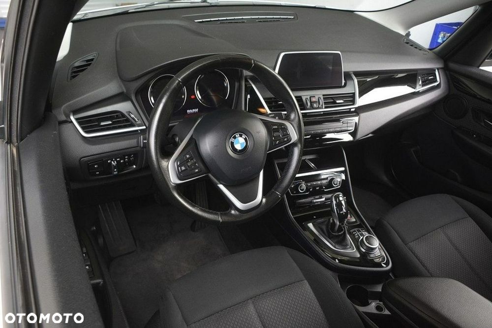 BMW Seria 2 218d Sport Line - 16