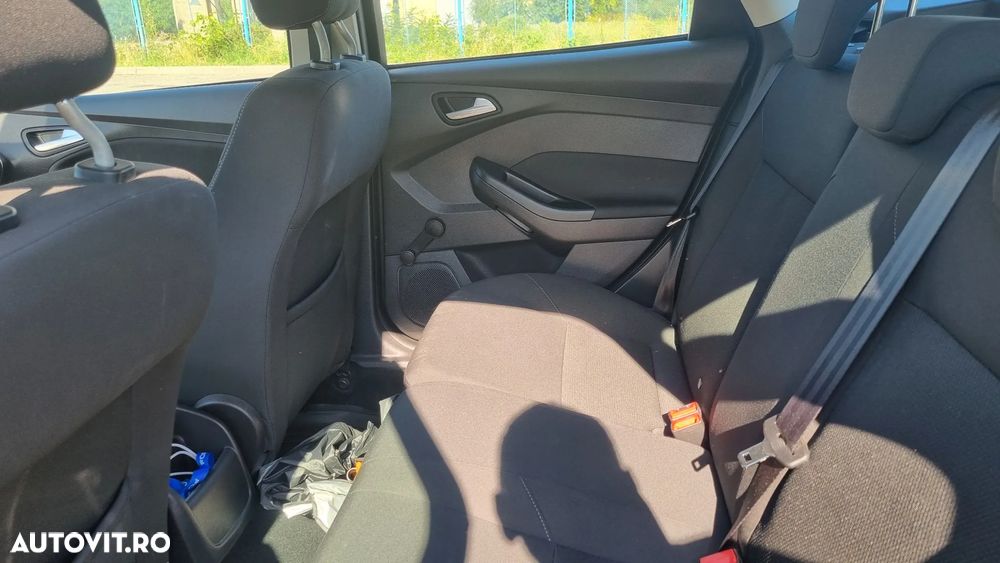 Ford Focus - 5