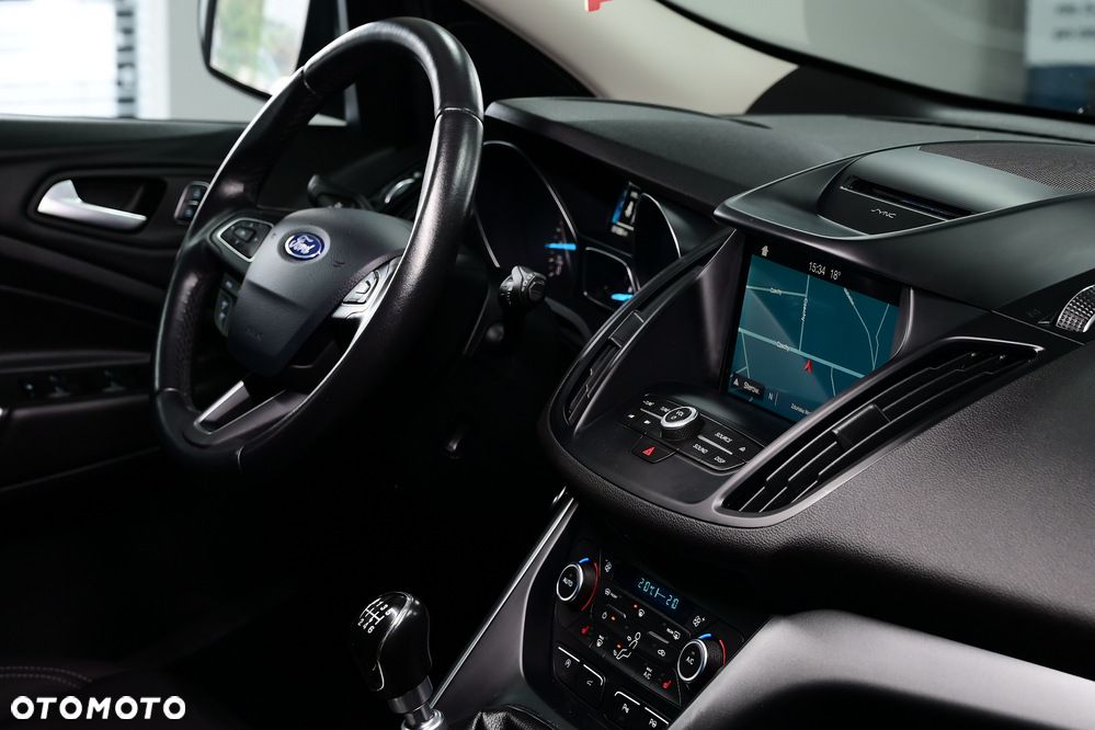 Ford Kuga 1.5 EcoBoost FWD Titanium ASS GPF - 25