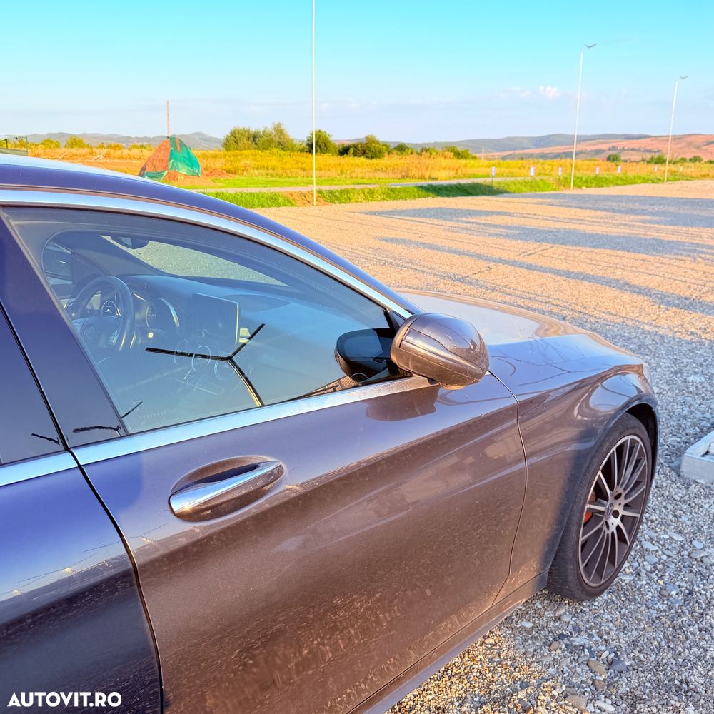 Mercedes-Benz C 220 d 9G-TRONIC AMG Line - 4