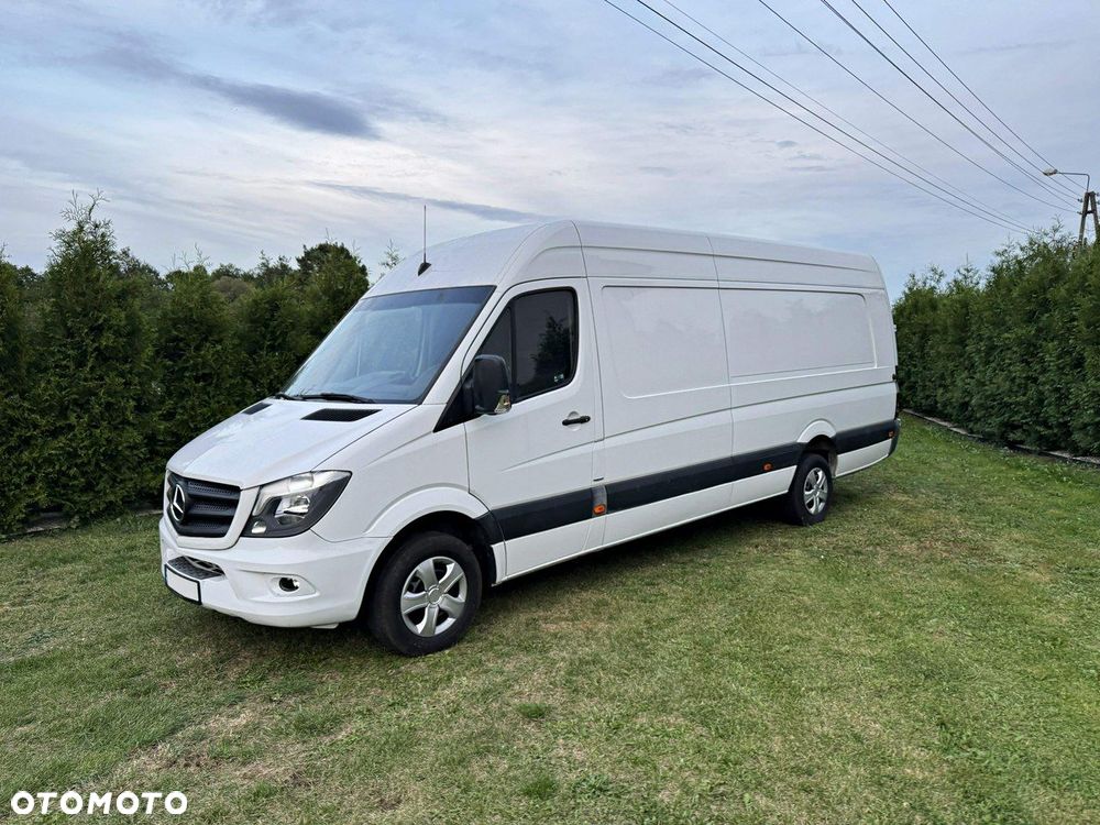 Mercedes-Benz Sprinter - 10