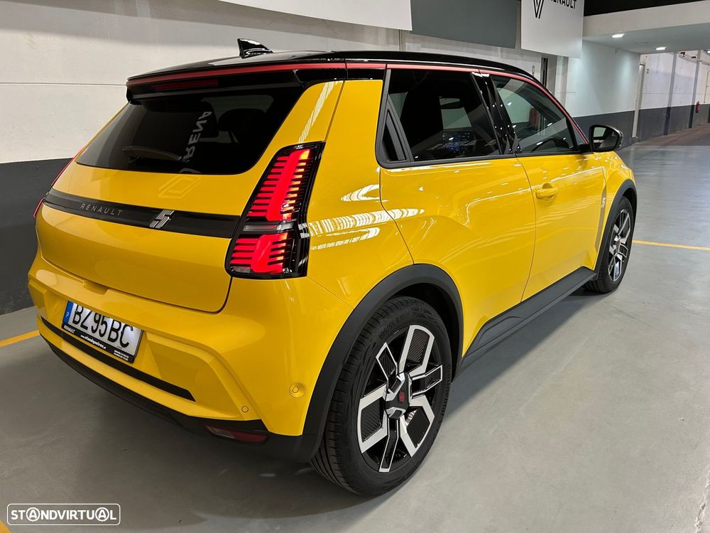 Renault 5 E-Tech 40 kWh Techno Autonomia Urbana - 9