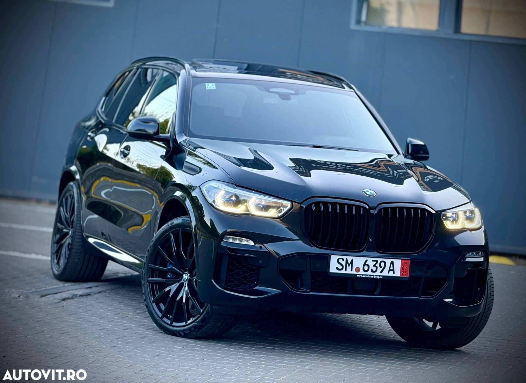 BMW X5 M M50d - 1