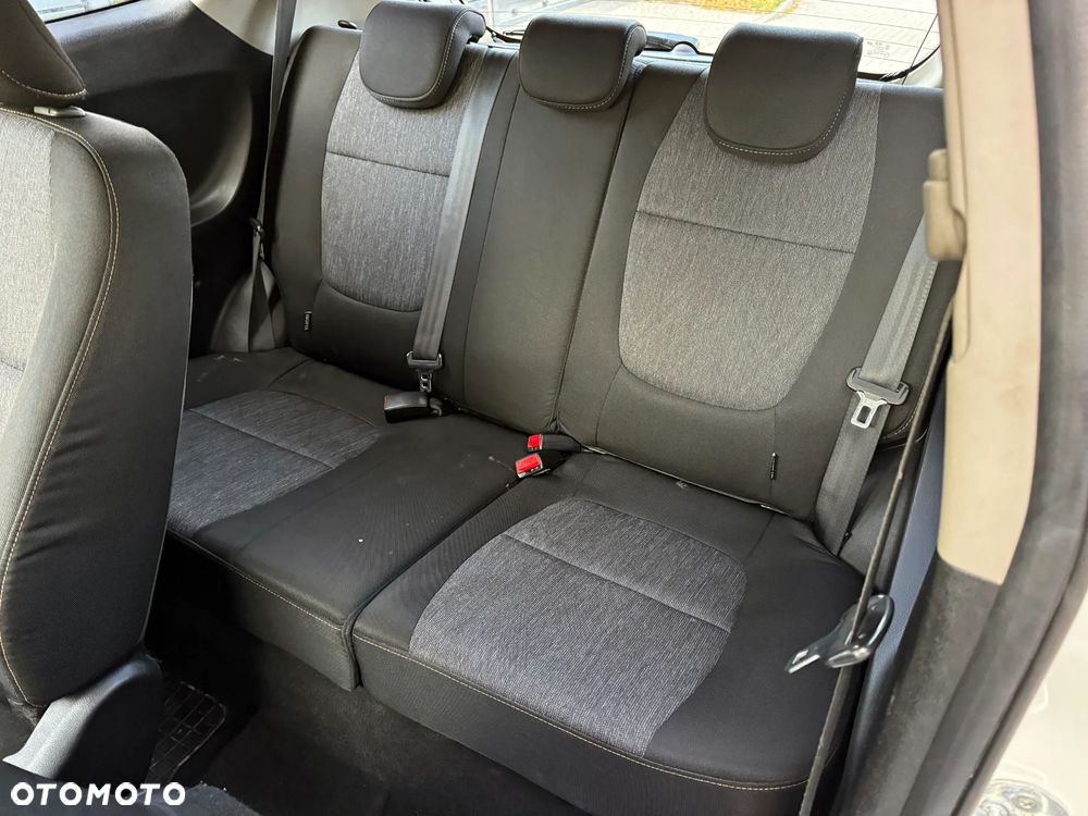 Kia Picanto 1.0 L - 11