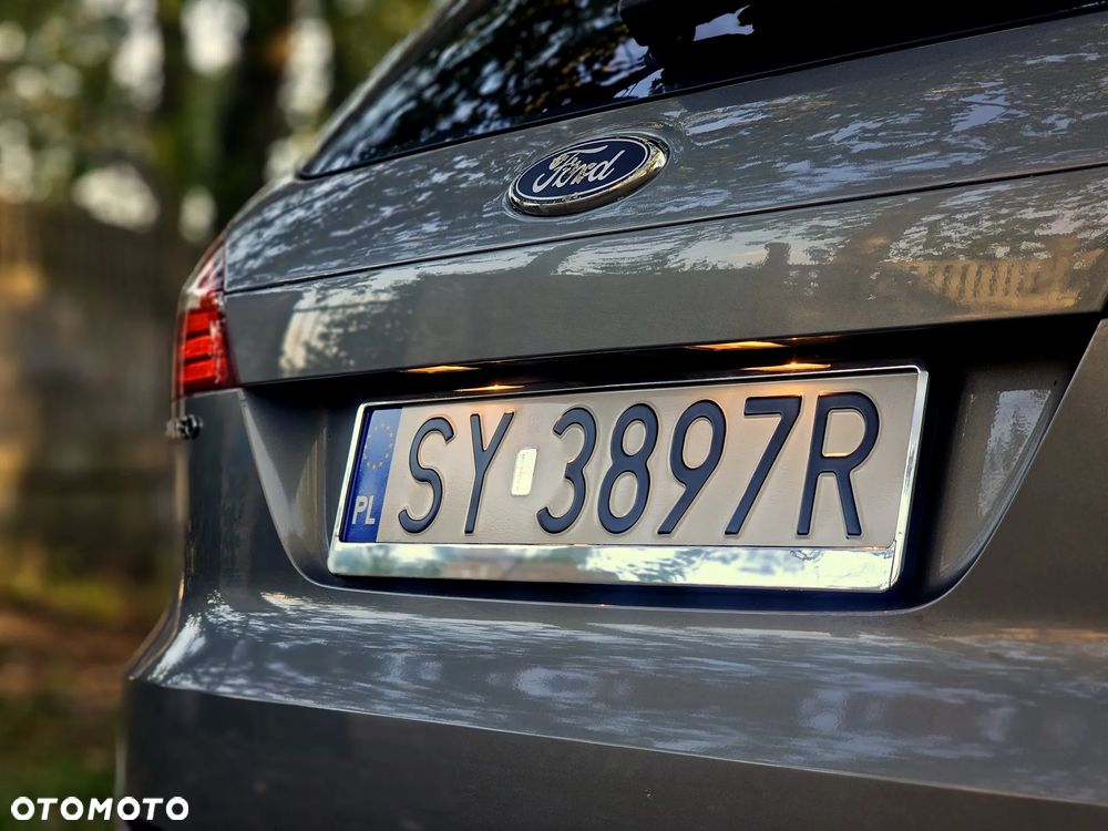 Ford Mondeo 2.0 TDCi Titanium - 34