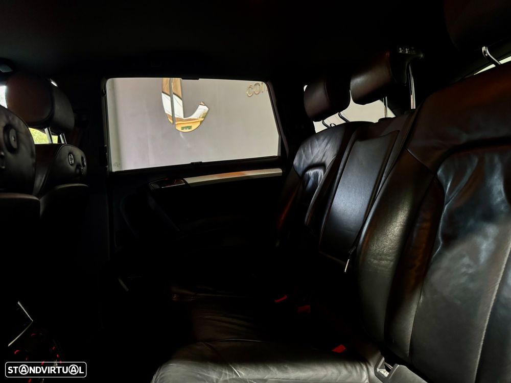 Audi Q7 3.0 V6 TDi quattro S-line Tiptronic - 22