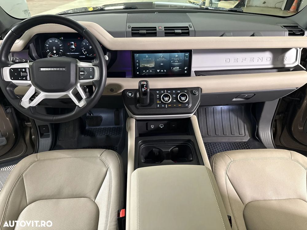 Land Rover Defender - 10