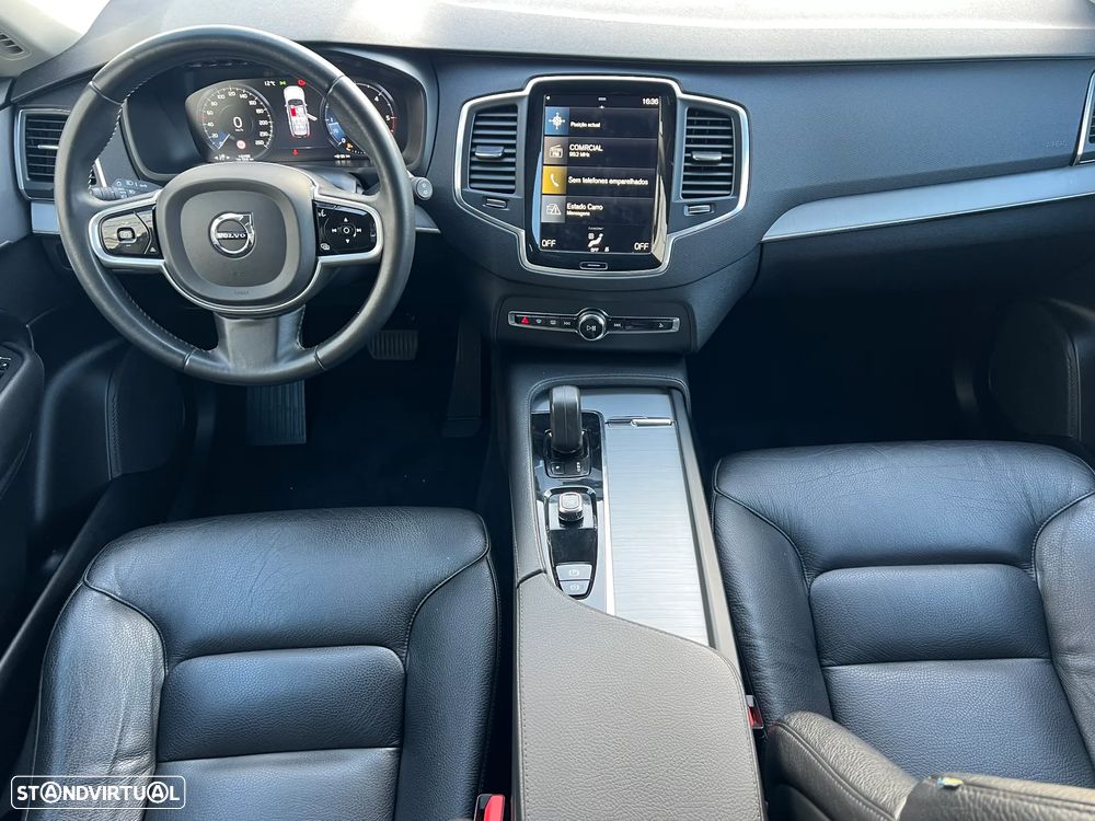 Volvo XC 90 2.0 B5 Momentum Plus AWD - 8