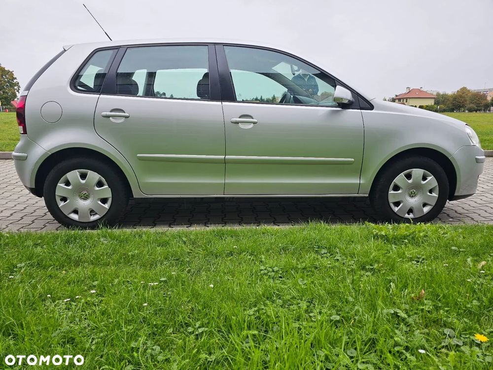 Volkswagen Polo 1.2 Trendline - 4