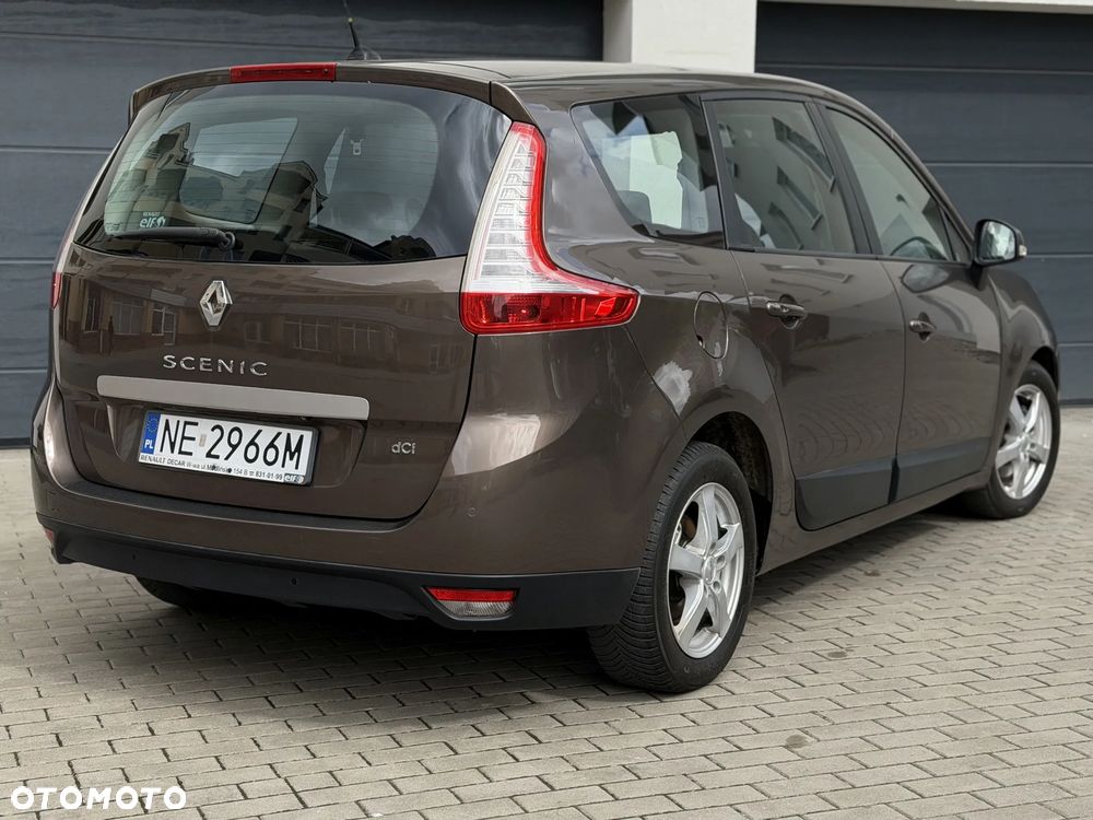 Renault Scenic 1.9 dCi Tech Run - 12
