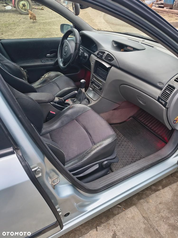 Renault Laguna 1.9 dCi Expression - 8