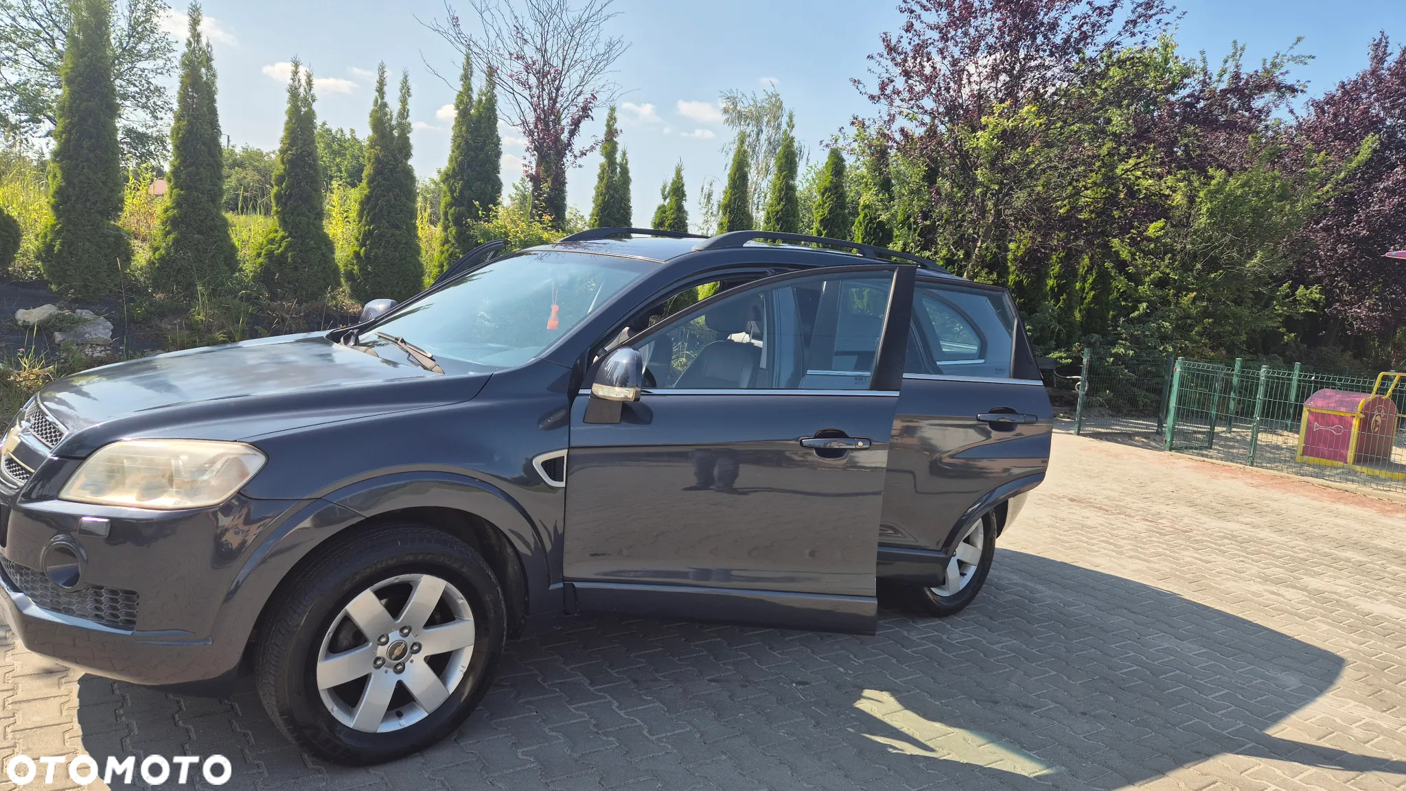 Chevrolet Captiva 2.0 4WD 7 Sitzer LT - 3