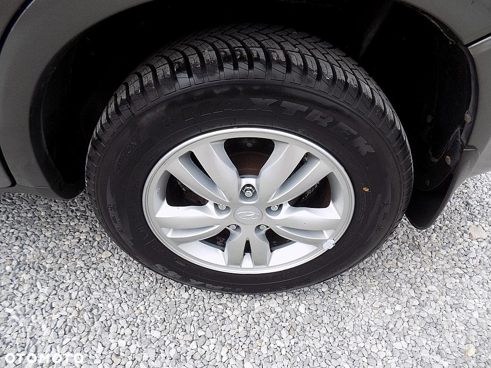 Hyundai Tucson 2.0 2WD GLS - 17