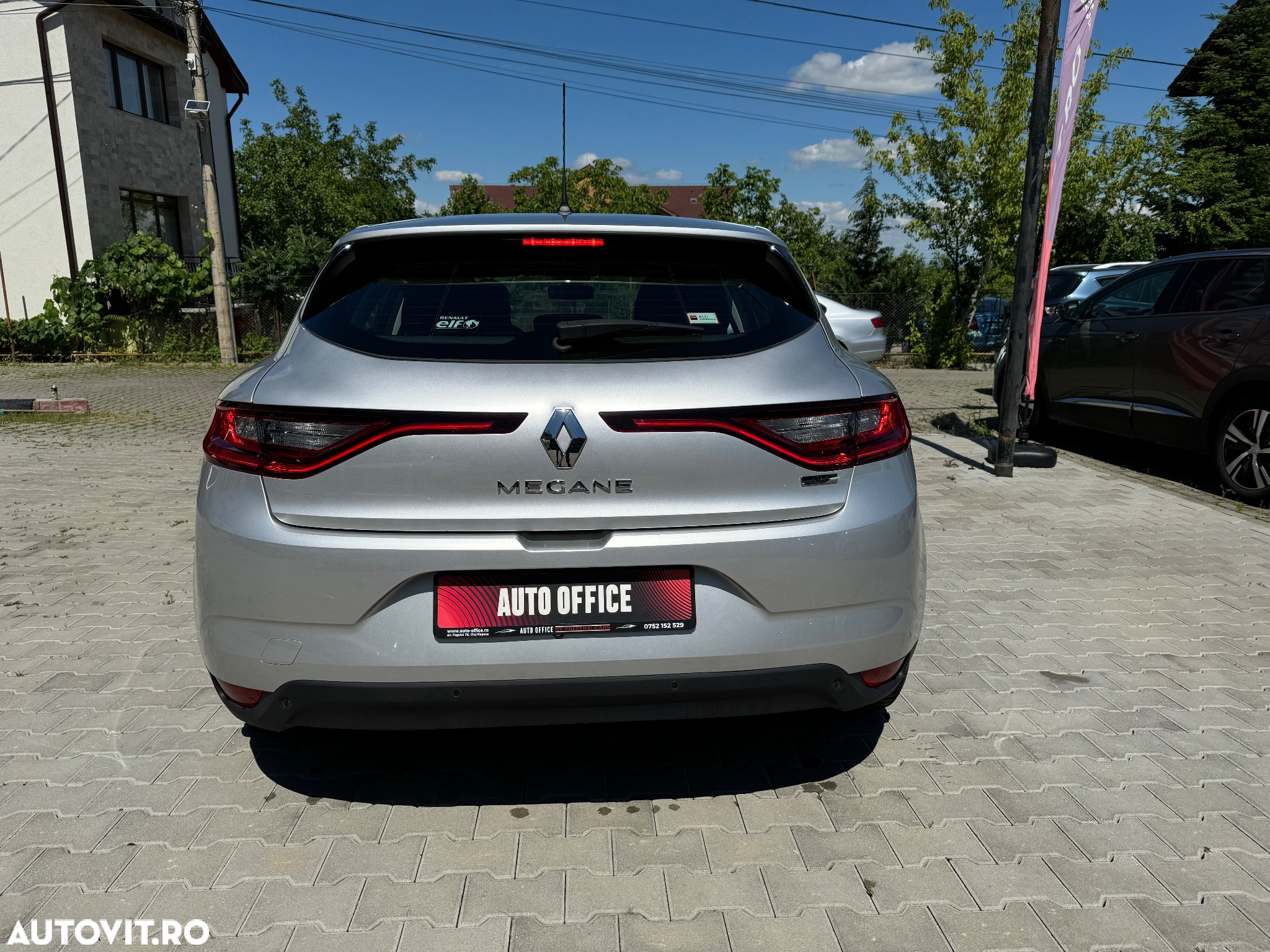 Renault Megane BLUE dCi Zen - 6