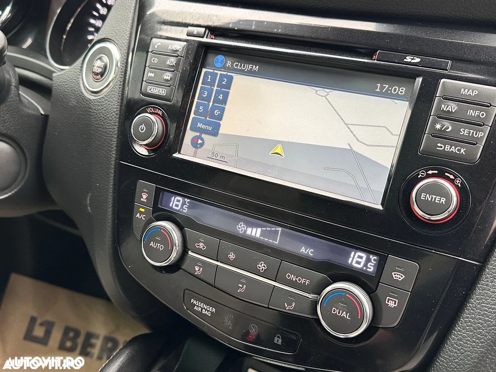 Nissan Qashqai 1.6 DCI 4 x 4 DPF tekna - 26