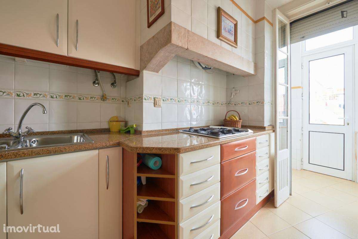 Apartamento com 3 quartos - localizado em Campo de Ourique Lisbon - Grande imagem: 3/60