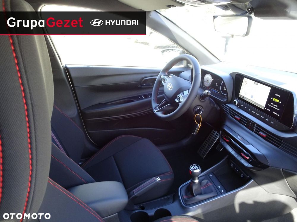 Hyundai i20 - 10
