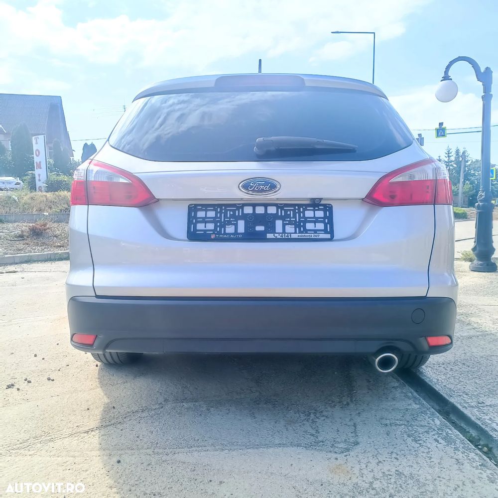 Ford Focus 2.0 TDCI DPF Trend - 4