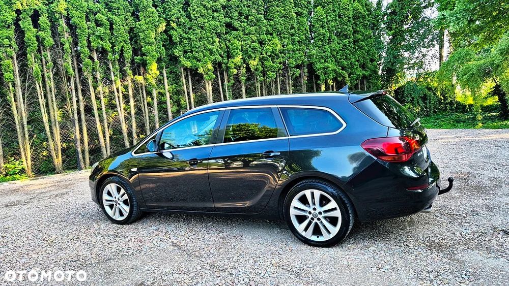 Opel Astra 1.4 T Cosmo EU6 - 19