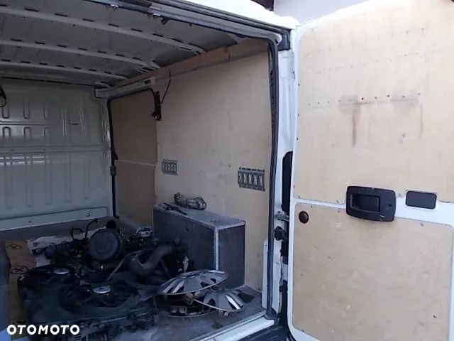 Peugeot BOXER - 14