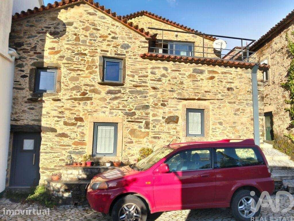 Casa de Campo T2 em Castanheira de Pêra e Coentral de 68 m2 - Grande imagem: 2/30