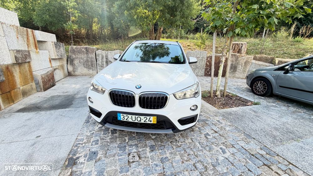 BMW X1 16 d sDrive Line Sport - 2