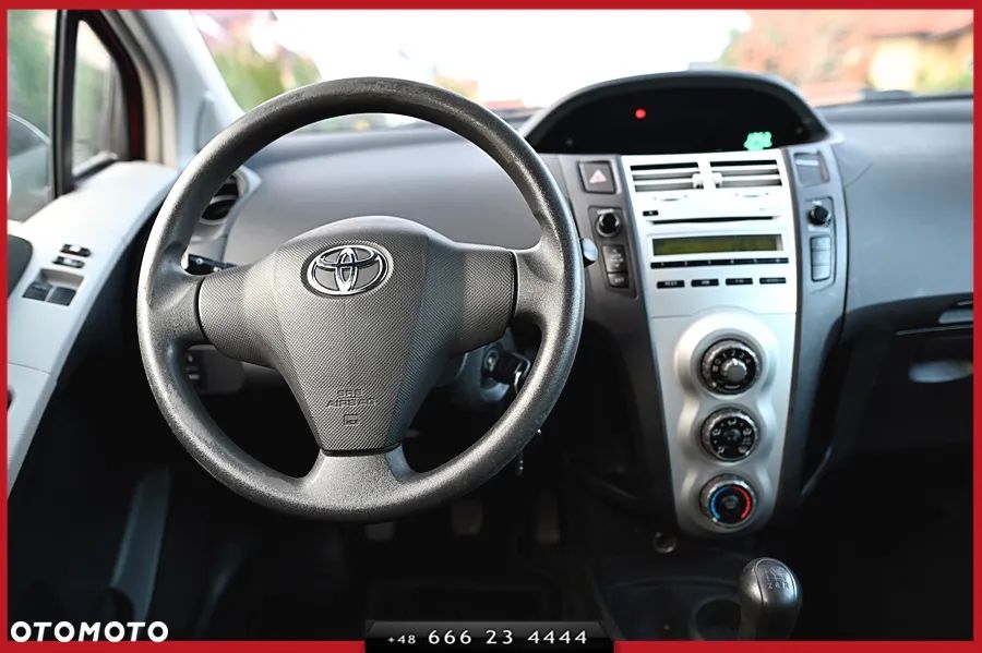 Toyota Yaris 1.3 VVT-i Luna - 18