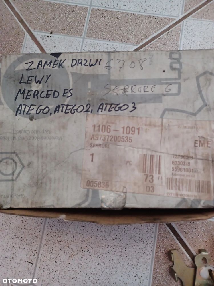 Zamek drzwi Lewy, Mercedes Atego - 2
