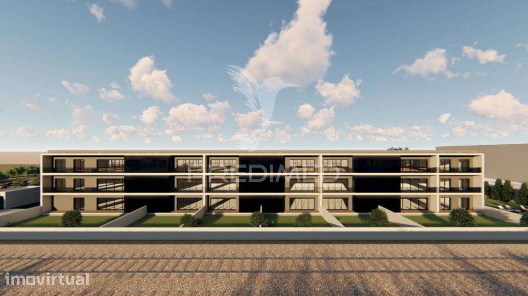 Apartamento T3 com Jardim Privado - Valongo - Grande imagem: 3/27