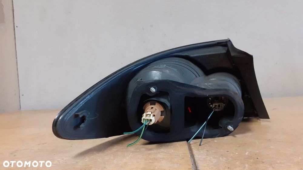 LAMPA TYŁ TYLNA LEWA MAZDA 6 HB LIFT - 2