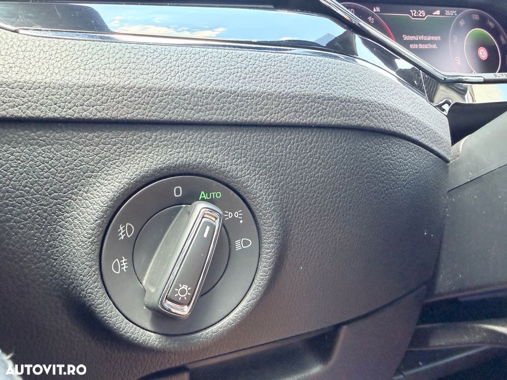 SKODA Superb 2020 — imagine 11