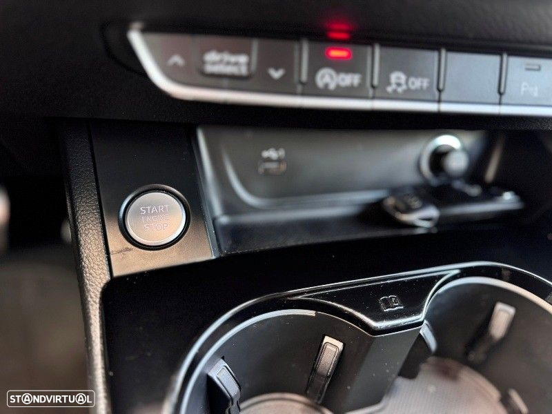 Audi A4 35 TDI S line S tronic - 38