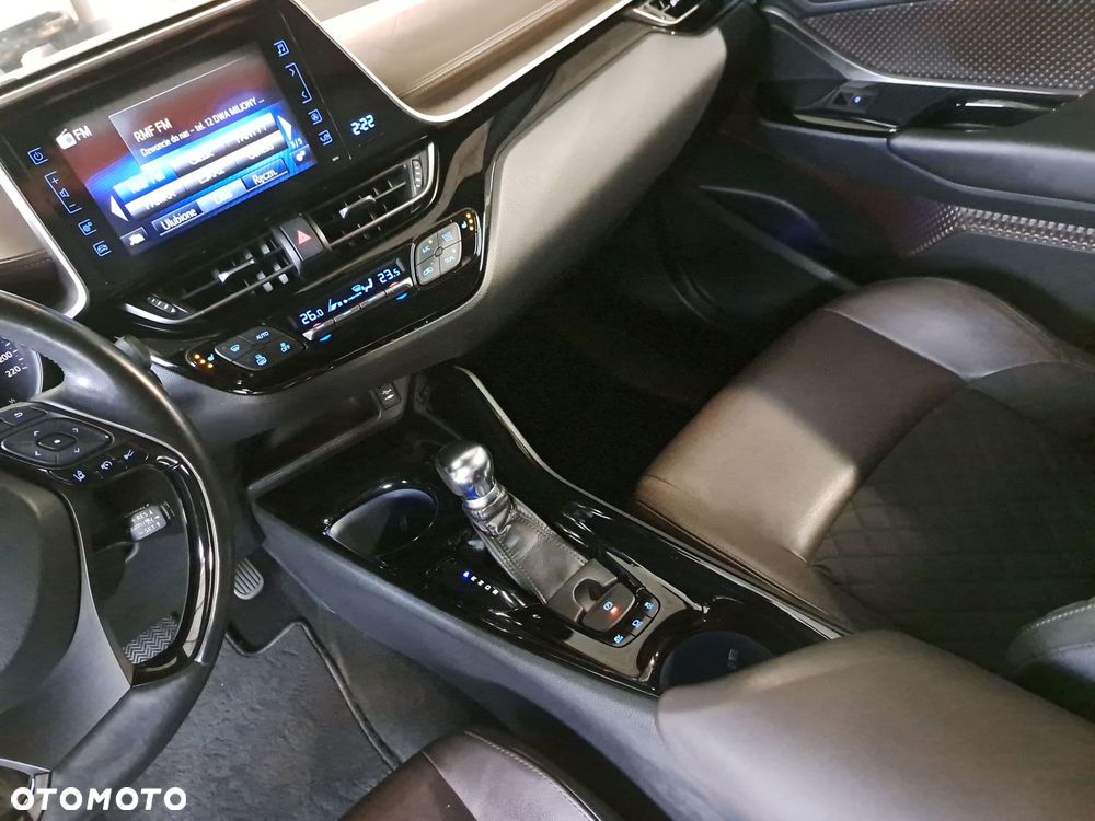 Toyota C-HR 1.8 Hybrid Prestige - 29