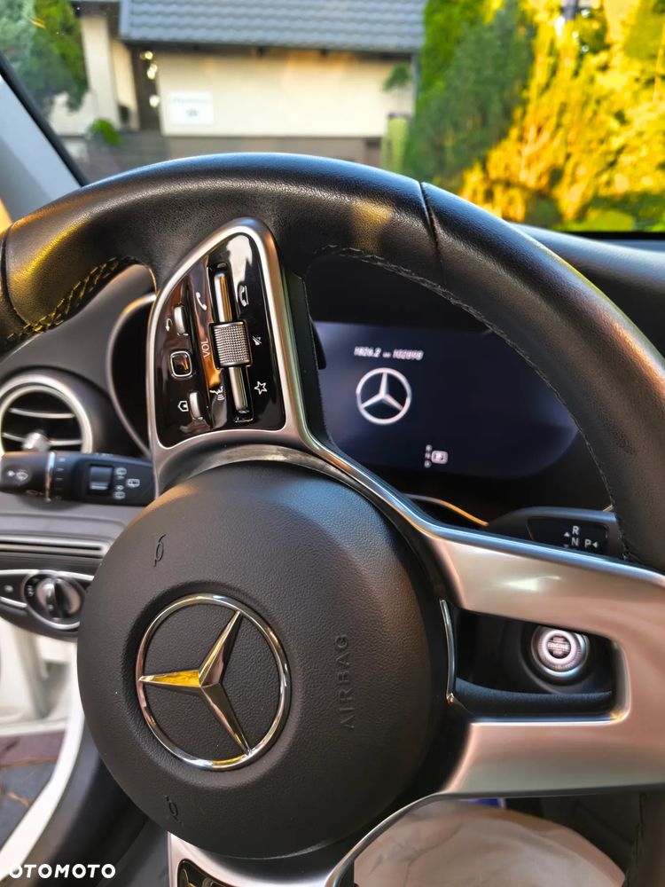 Mercedes-Benz GLC 200 d 4-Matic Business Edition - 4